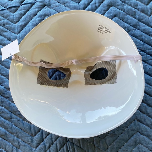 Jack Skellington Disney Halloween Costume Mask NEW - Picture 2 of 3